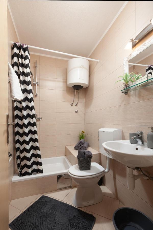 Sea View Ela Apartments พอดโกรา ภายนอก รูปภาพ